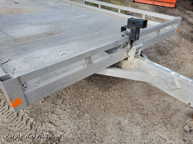 image for item IQ9953 2017 Voyager Industries Bear Track  tilt deck utility trailer