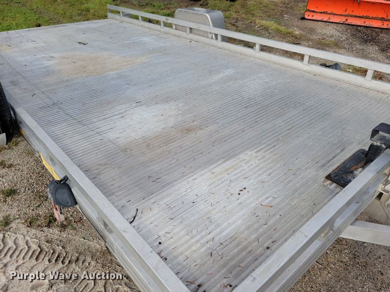 image for item IQ9953 2017 Voyager Industries Bear Track  tilt deck utility trailer