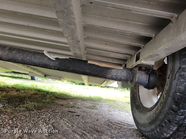 image for item IQ9953 2017 Voyager Industries Bear Track  tilt deck utility trailer