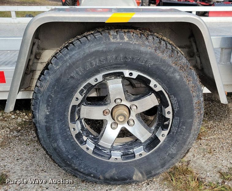 image for item IQ9953 2017 Voyager Industries Bear Track  tilt deck utility trailer