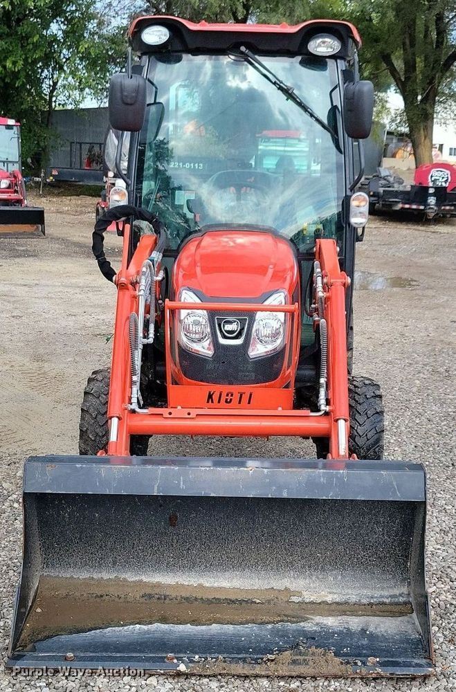 image for item IQ9954 Kioti CX2510  MFWD tractor