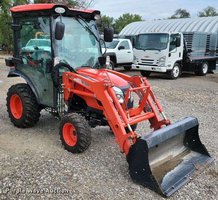 image for item IQ9954 Kioti CX2510  MFWD tractor