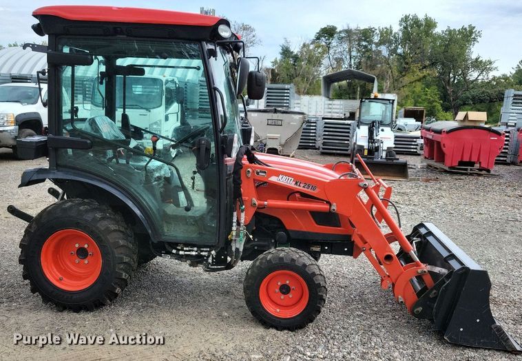 image for item IQ9954 Kioti CX2510  MFWD tractor