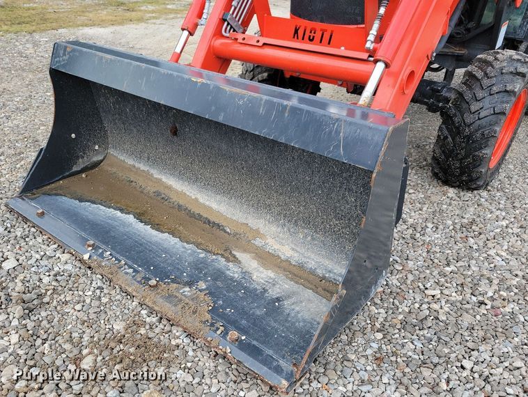 image for item IQ9954 Kioti CX2510  MFWD tractor