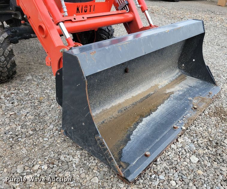 image for item IQ9954 Kioti CX2510  MFWD tractor