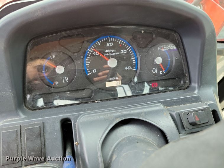 image for item IQ9954 Kioti CX2510  MFWD tractor