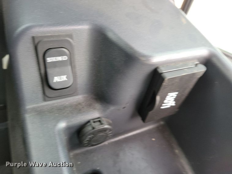 image for item IQ9954 Kioti CX2510  MFWD tractor