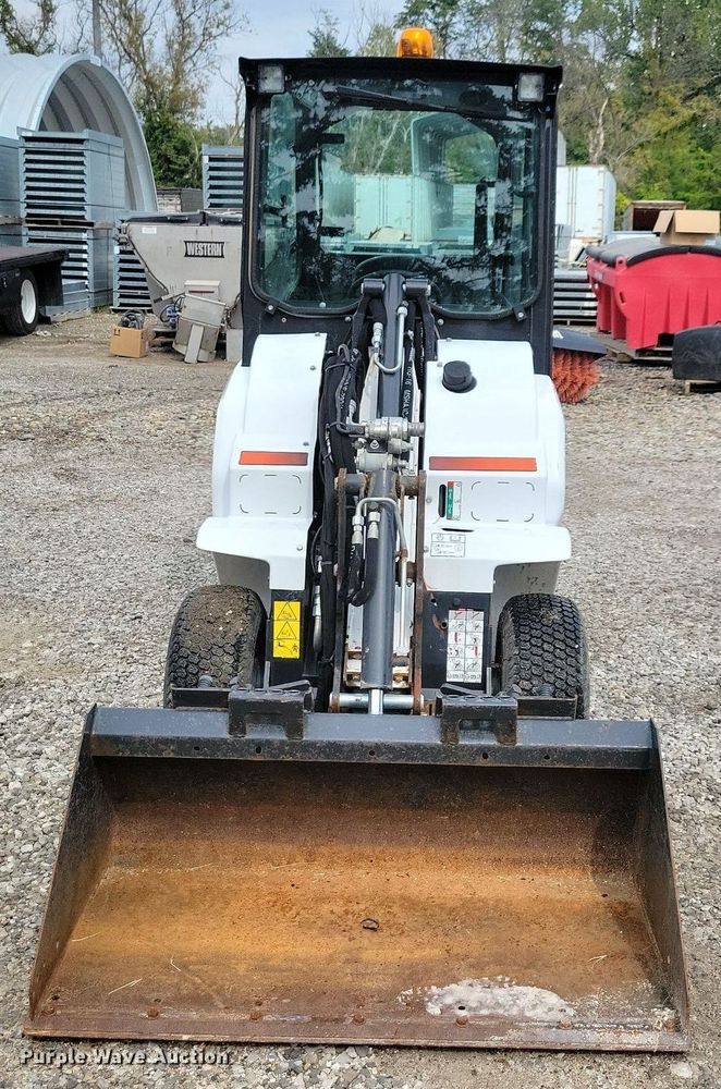 image for item IQ9957 2021 Bobcat L28  compact wheel loader
