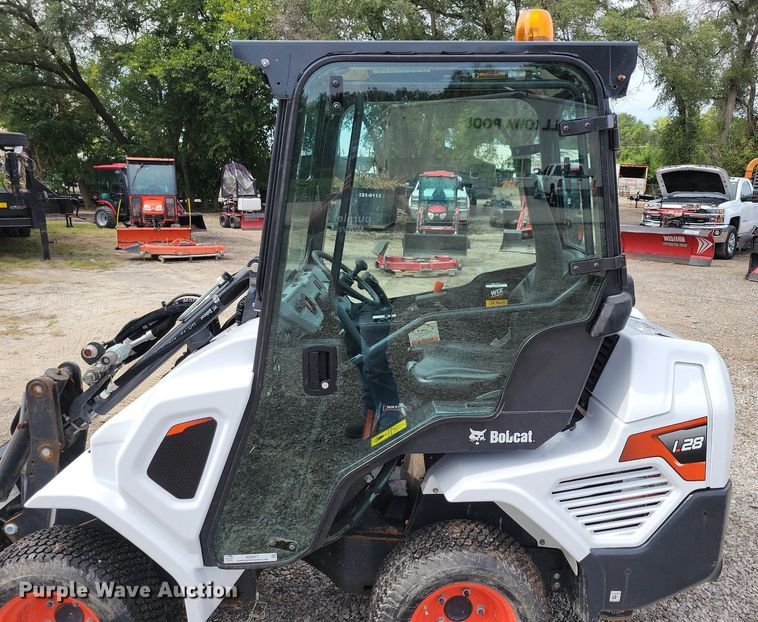 image for item IQ9957 2021 Bobcat L28  compact wheel loader
