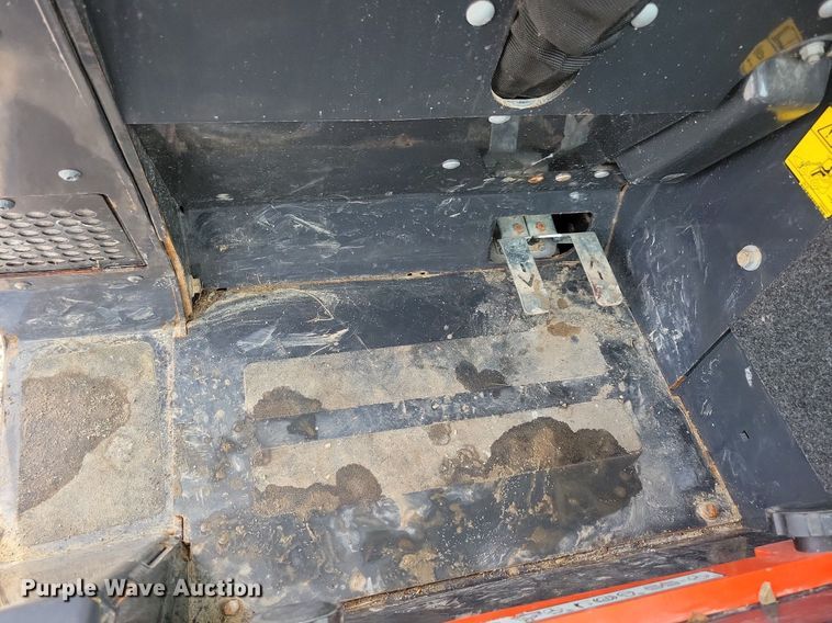 image for item IQ9957 2021 Bobcat L28  compact wheel loader