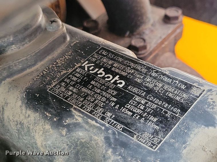 image for item IQ9957 2021 Bobcat L28  compact wheel loader