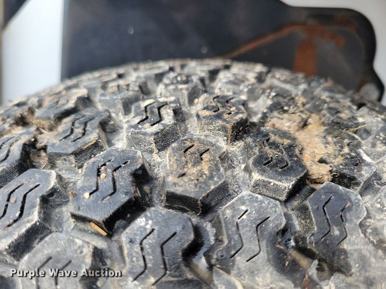 image for item IQ9957 2021 Bobcat L28  compact wheel loader