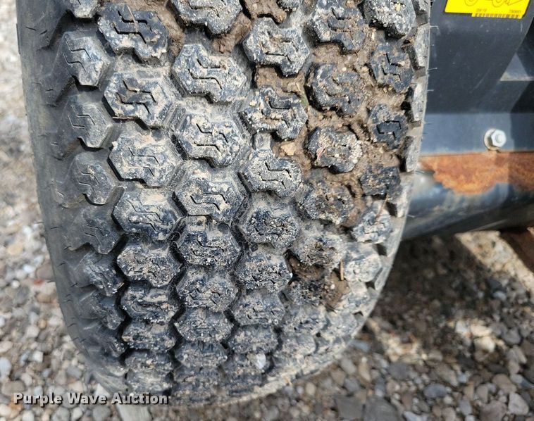 image for item IQ9957 2021 Bobcat L28  compact wheel loader