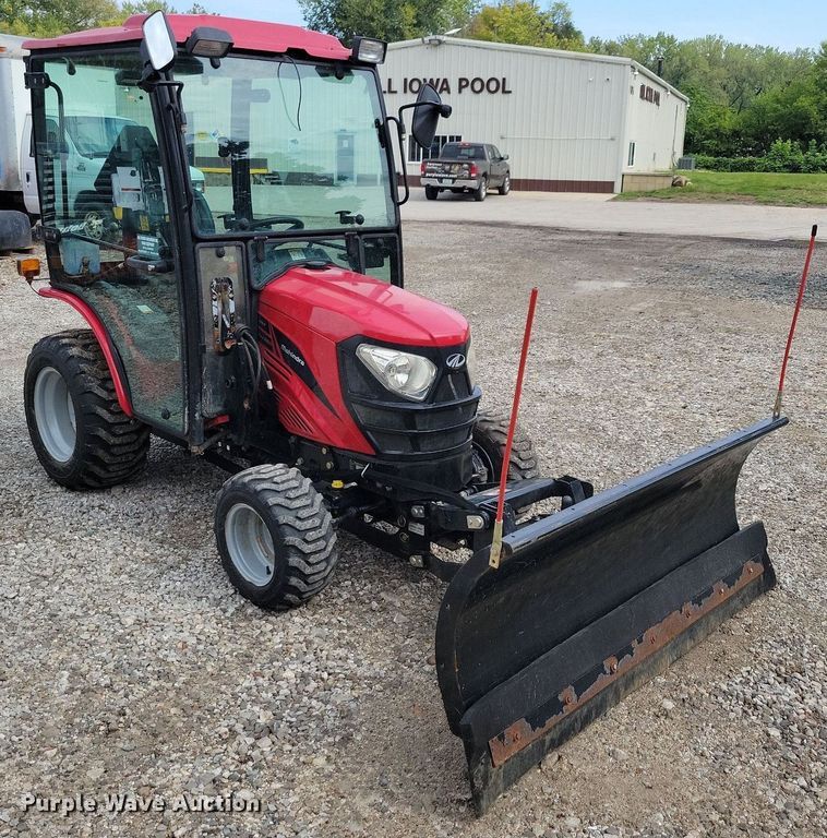 image for item IQ9959 Mahindra eMax25S HST  MFWD tractor