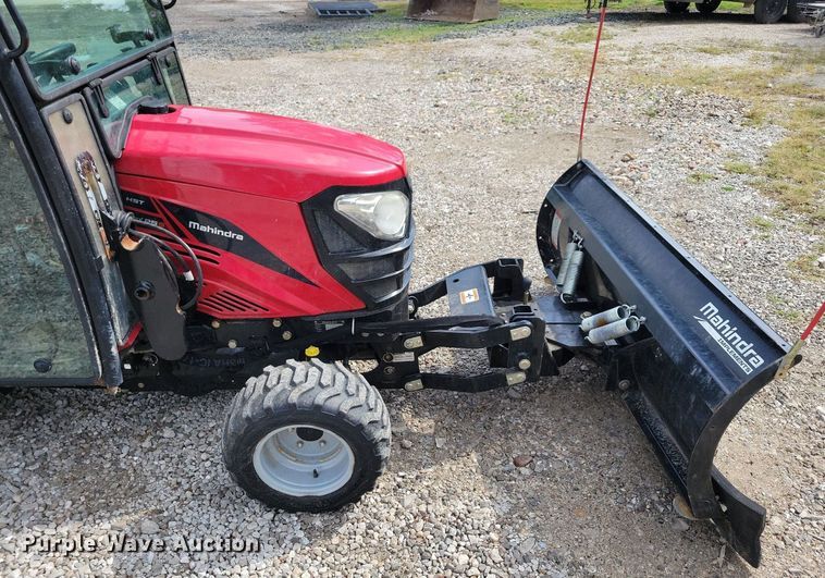 image for item IQ9959 Mahindra eMax25S HST  MFWD tractor