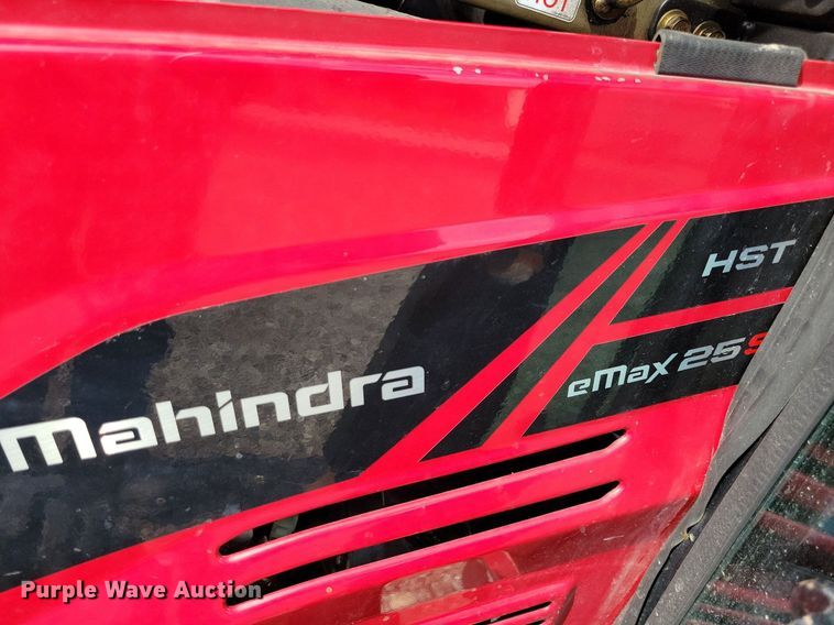 image for item IQ9959 Mahindra eMax25S HST  MFWD tractor