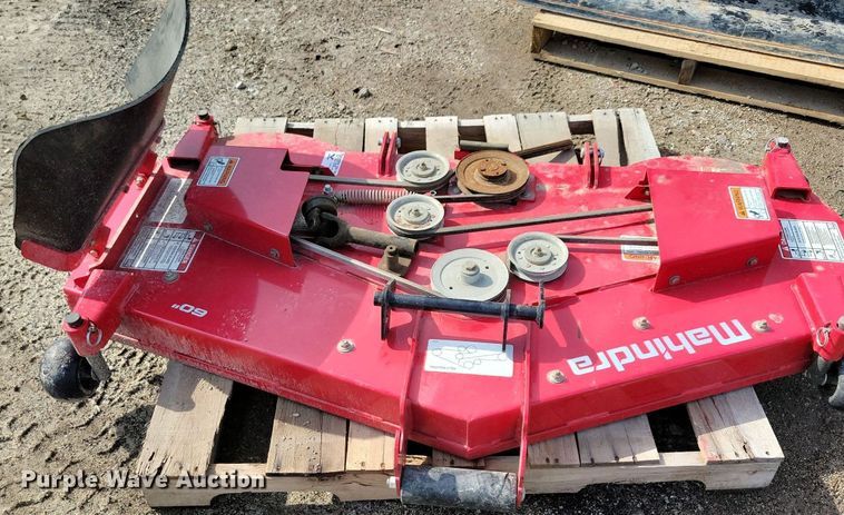 image for item IQ9959 Mahindra eMax25S HST  MFWD tractor