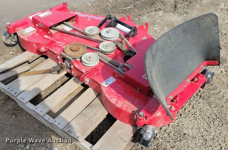 image for item IQ9959 Mahindra eMax25S HST  MFWD tractor