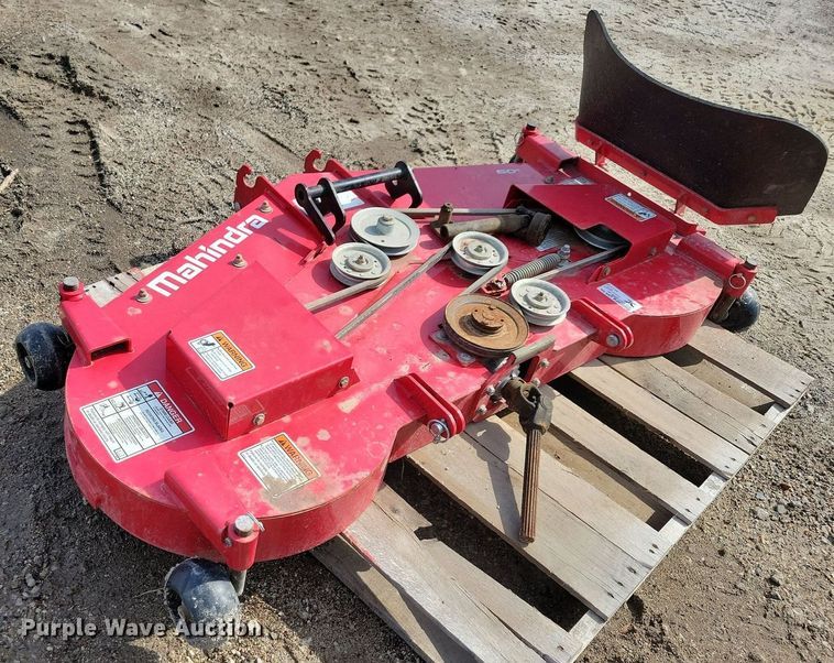 image for item IQ9959 Mahindra eMax25S HST  MFWD tractor