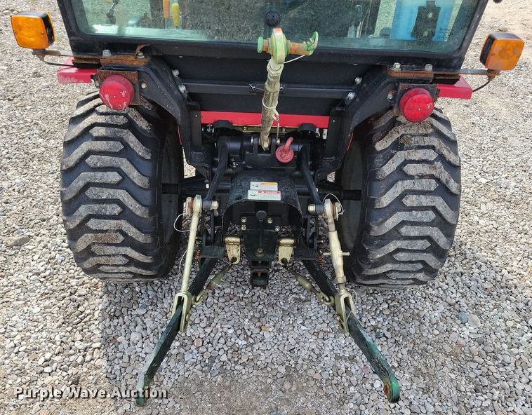 image for item IQ9959 Mahindra eMax25S HST  MFWD tractor