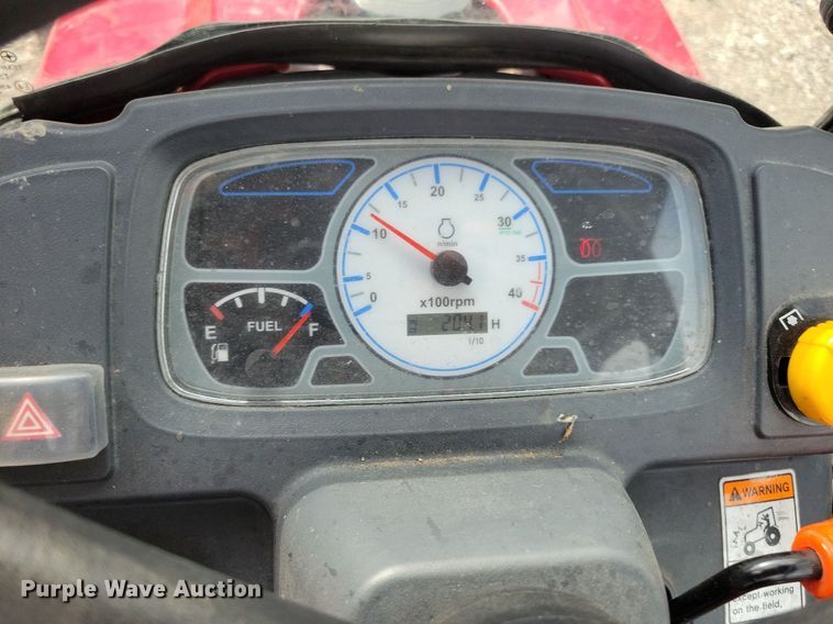 image for item IQ9959 Mahindra eMax25S HST  MFWD tractor