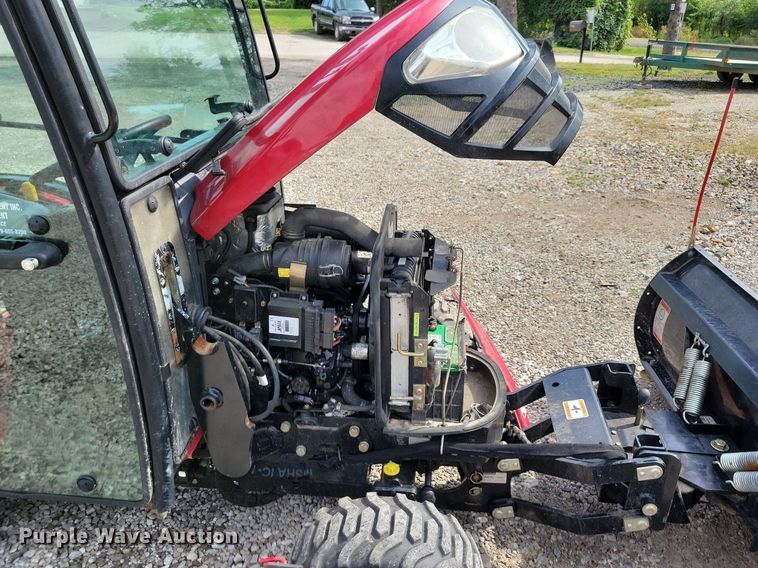 image for item IQ9959 Mahindra eMax25S HST  MFWD tractor