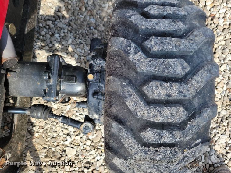 image for item IQ9959 Mahindra eMax25S HST  MFWD tractor