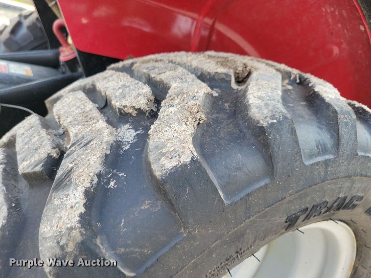 image for item IQ9959 Mahindra eMax25S HST  MFWD tractor