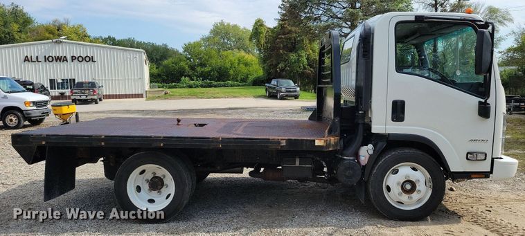 image for item IQ9960 2021 Chevrolet 4500  flatbed truck