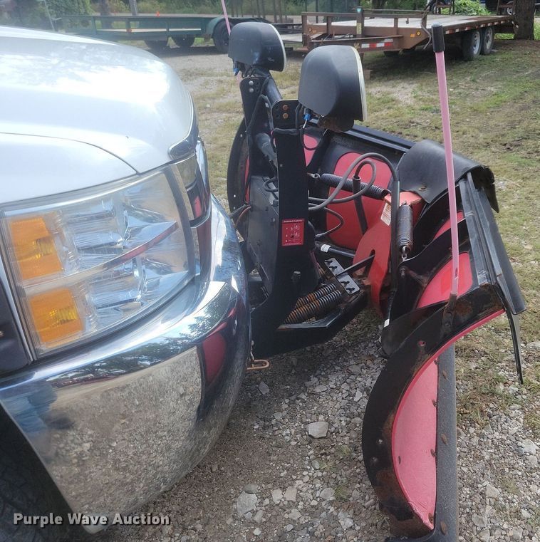 image for item IQ9961 2009 Chevrolet Silverado 2500HD  pickup truck