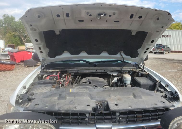 image for item IQ9961 2009 Chevrolet Silverado 2500HD  pickup truck