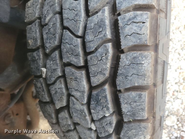 image for item IQ9961 2009 Chevrolet Silverado 2500HD  pickup truck