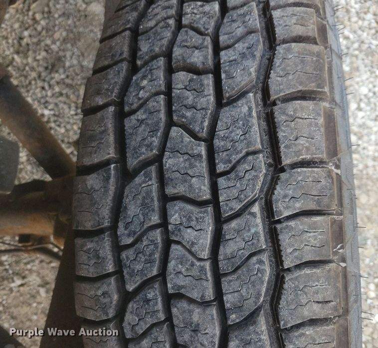 image for item IQ9961 2009 Chevrolet Silverado 2500HD  pickup truck