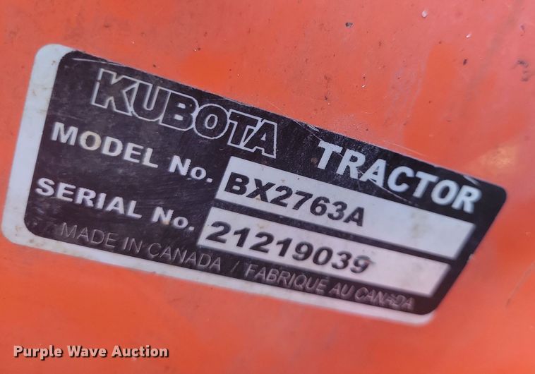 image for item IQ9962 Kubota BX2370  MFWD tractor