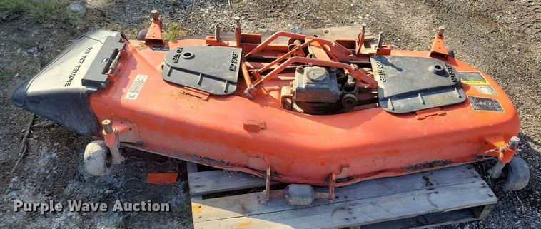 image for item IQ9962 Kubota BX2370  MFWD tractor