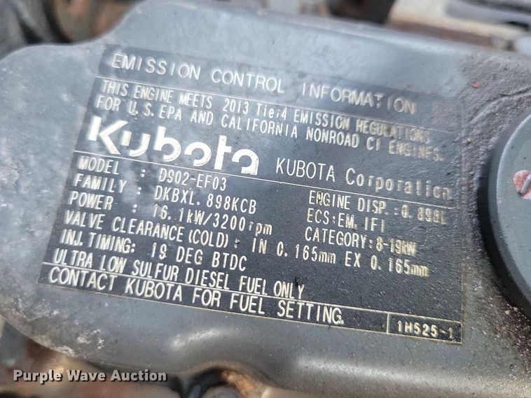 image for item IQ9962 Kubota BX2370  MFWD tractor