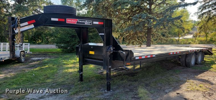 image for item IQ9963 2021 Mac-lander 29GTDWC  equipment trailer