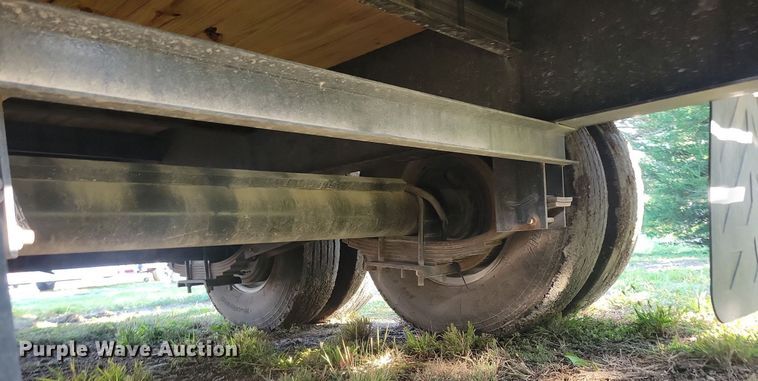 image for item IQ9963 2021 Mac-lander 29GTDWC  equipment trailer