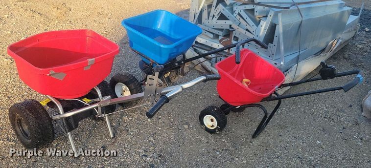 image for item IQ9965 (3) spreaders