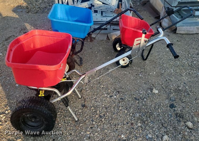 image for item IQ9965 (3) spreaders