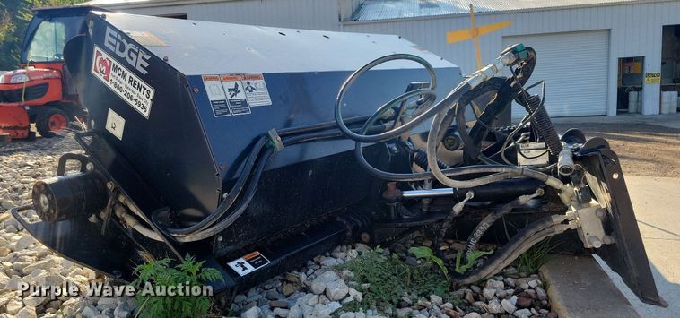 image for item IQ9969 2019 Edge 50504382  skid steer broom