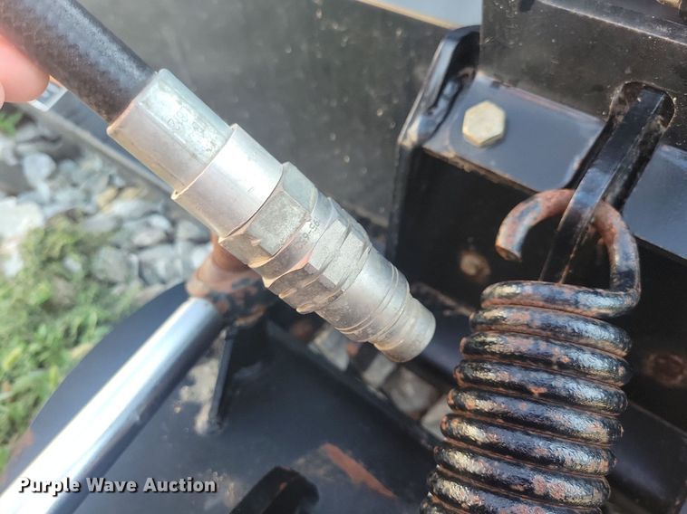 image for item IQ9969 2019 Edge 50504382  skid steer broom