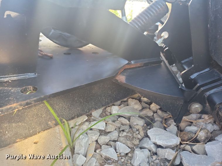 image for item IQ9969 2019 Edge 50504382  skid steer broom