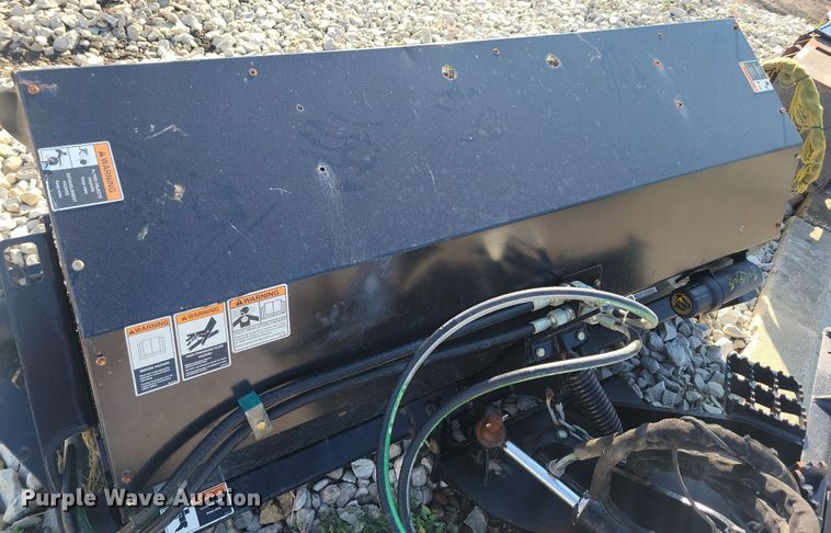 image for item IQ9969 2019 Edge 50504382  skid steer broom