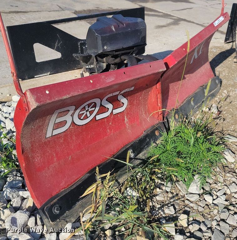 image for item IQ9970 2017 Boss XT  skid steer snow plow