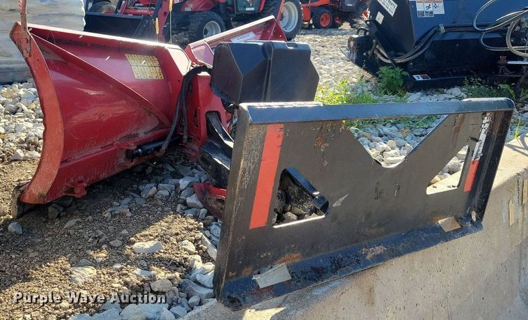 image for item IQ9970 2017 Boss XT  skid steer snow plow