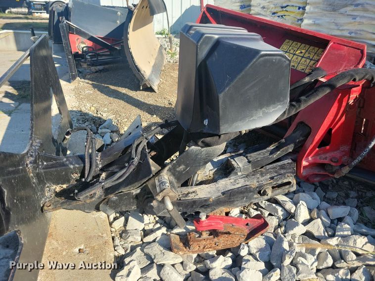 image for item IQ9970 2017 Boss XT  skid steer snow plow