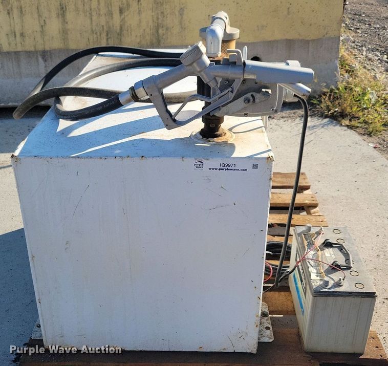 image for item IQ9971 Better Built  auxiliary fuel tank