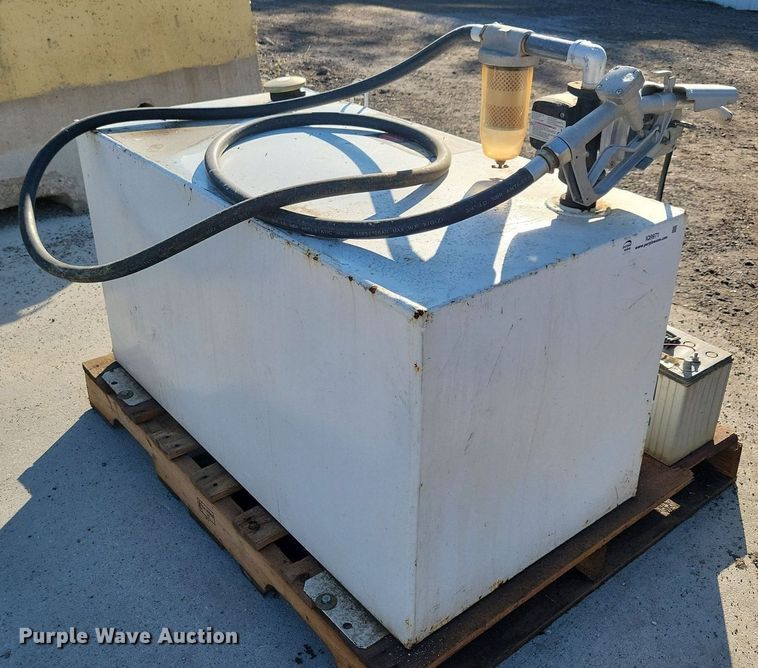 image for item IQ9971 Better Built  auxiliary fuel tank