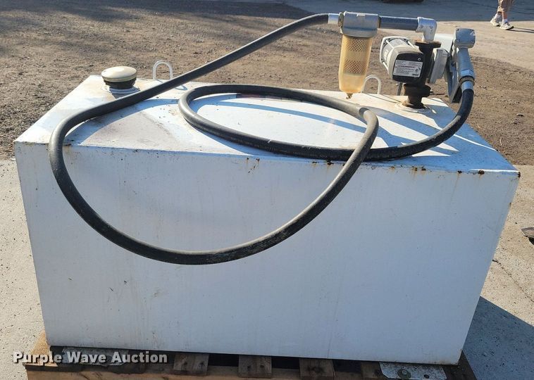 image for item IQ9971 Better Built  auxiliary fuel tank